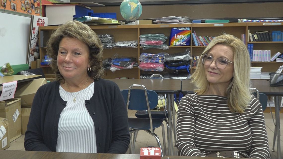 Mrs. Merrick Roma Greenwood Elementary teachers retire together after 35 years | wtol.com