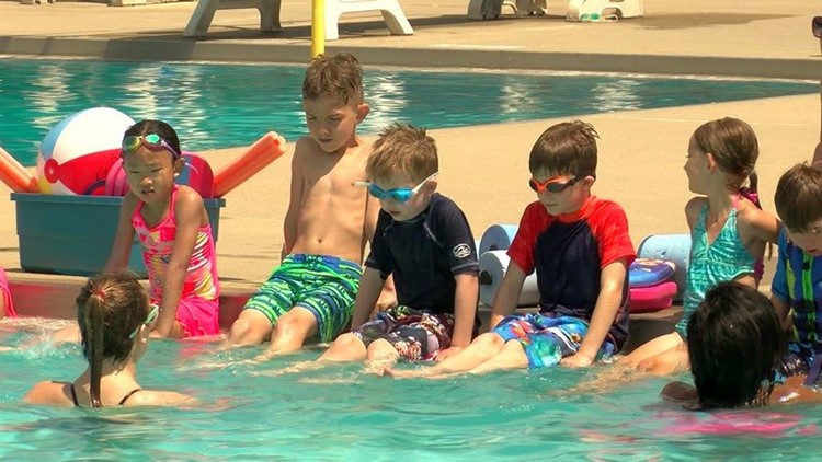 YMCA SPLASH program teaches kids water safety | wtol.com