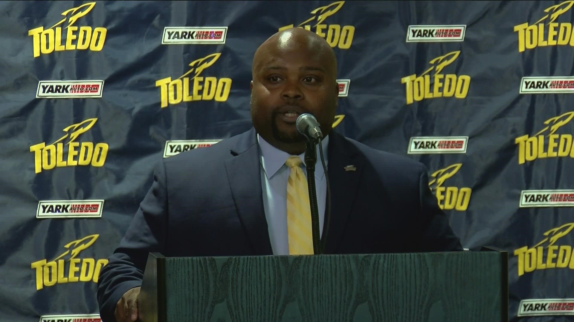 Jessica Bracamonte joins University of Toledo as the new head softball coach.