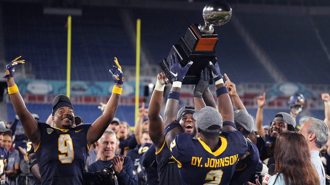 University of Toledo football wins Boca Raton Bowl over Liberty