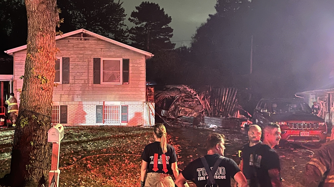 Fire Destroyed A Garage In West Toledo Sunday | Wtol.com