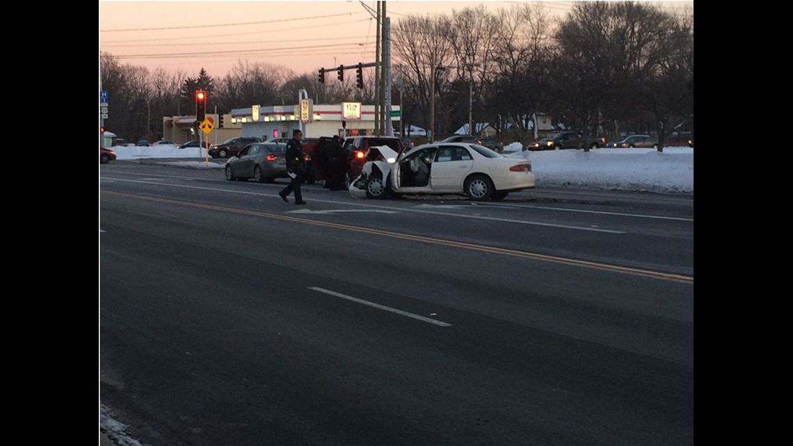 One killed in four-car chain reaction crash | wtol.com
