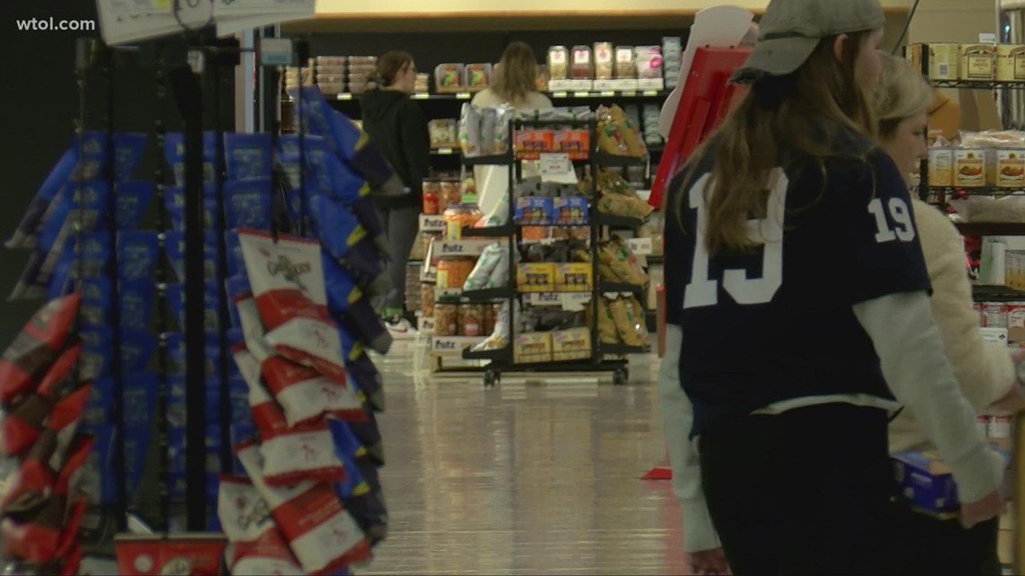Are you preparing for Super Bowl celebrations? NW Ohio grocery stores, bars and restaurants are too