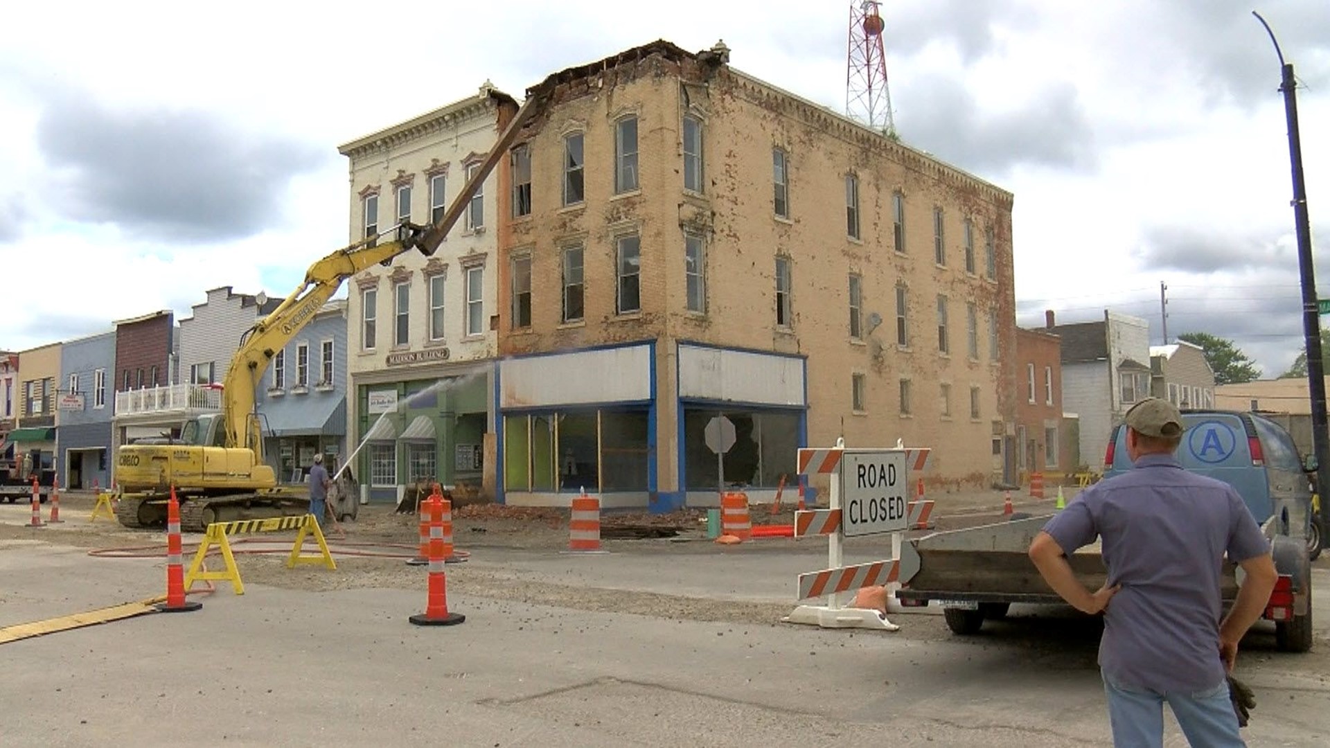 Historic Port Clinton building demolished wtol com