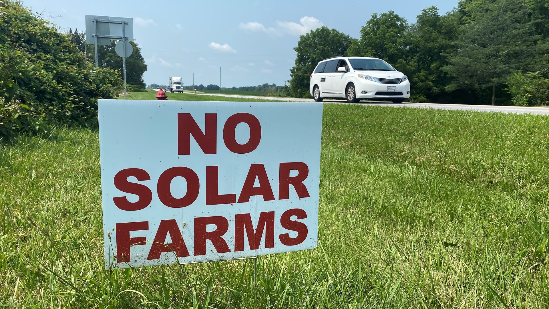 The Border Basin Solar Project aims to establish a nearly 1,000-acre solar farm west of the village of Arcadia.