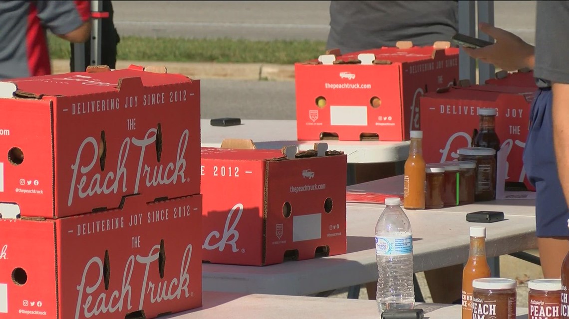 The Peach Truck announces summer stops across northwest Ohio and southeast Michigan