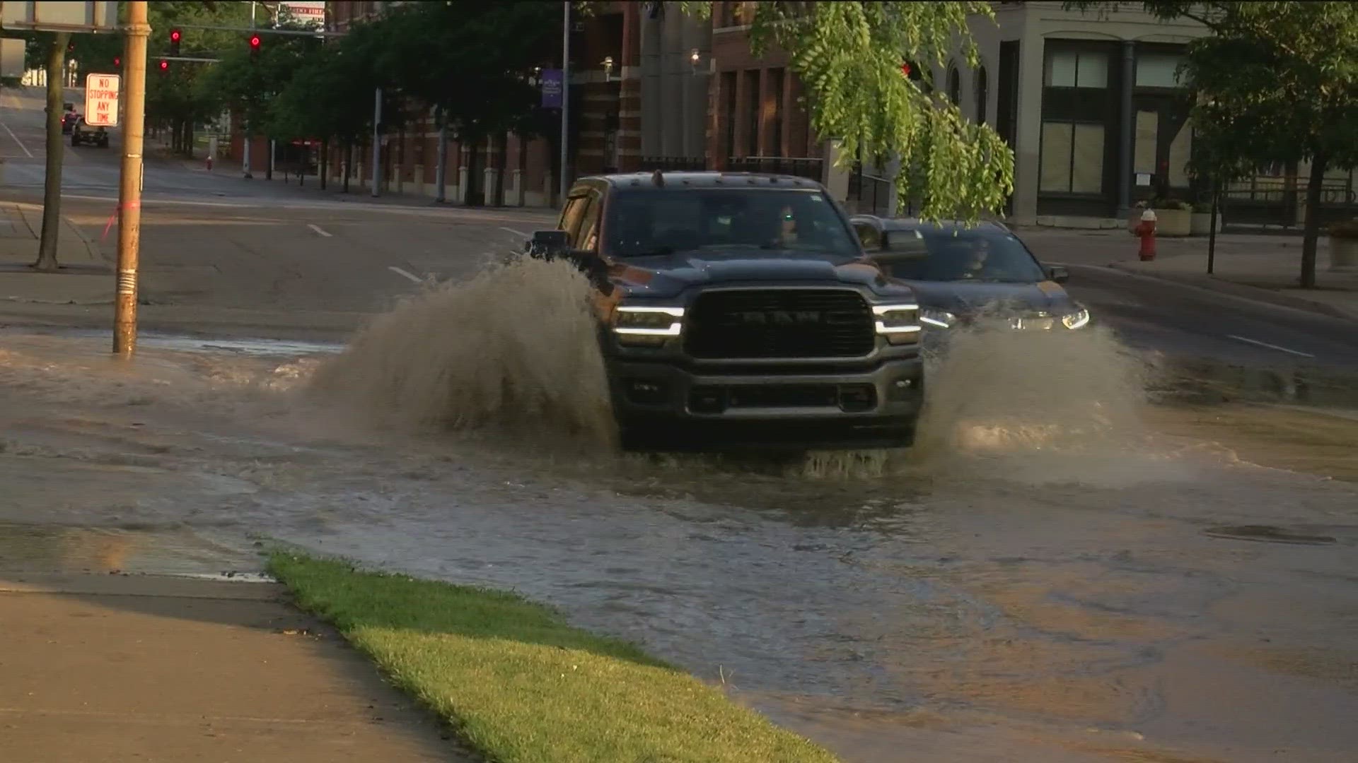 A 12-inch water main break caused significant flooding on Washington in downtown Toledo Friday morning. Crews are working at the scene.