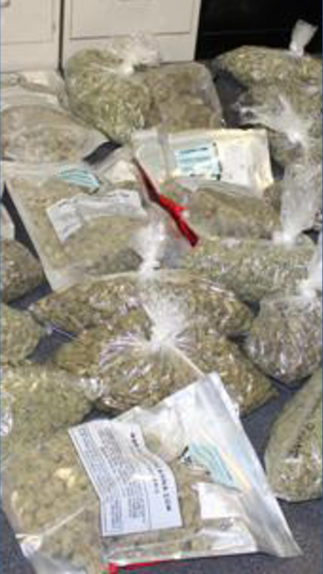 Authorities seize 45 pounds of marijuana during traffic stop on I-75 in ...