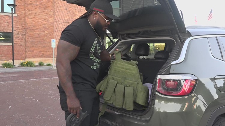 'It's become part of me, it's the adrenaline' | A look into the life of a bail bondsman