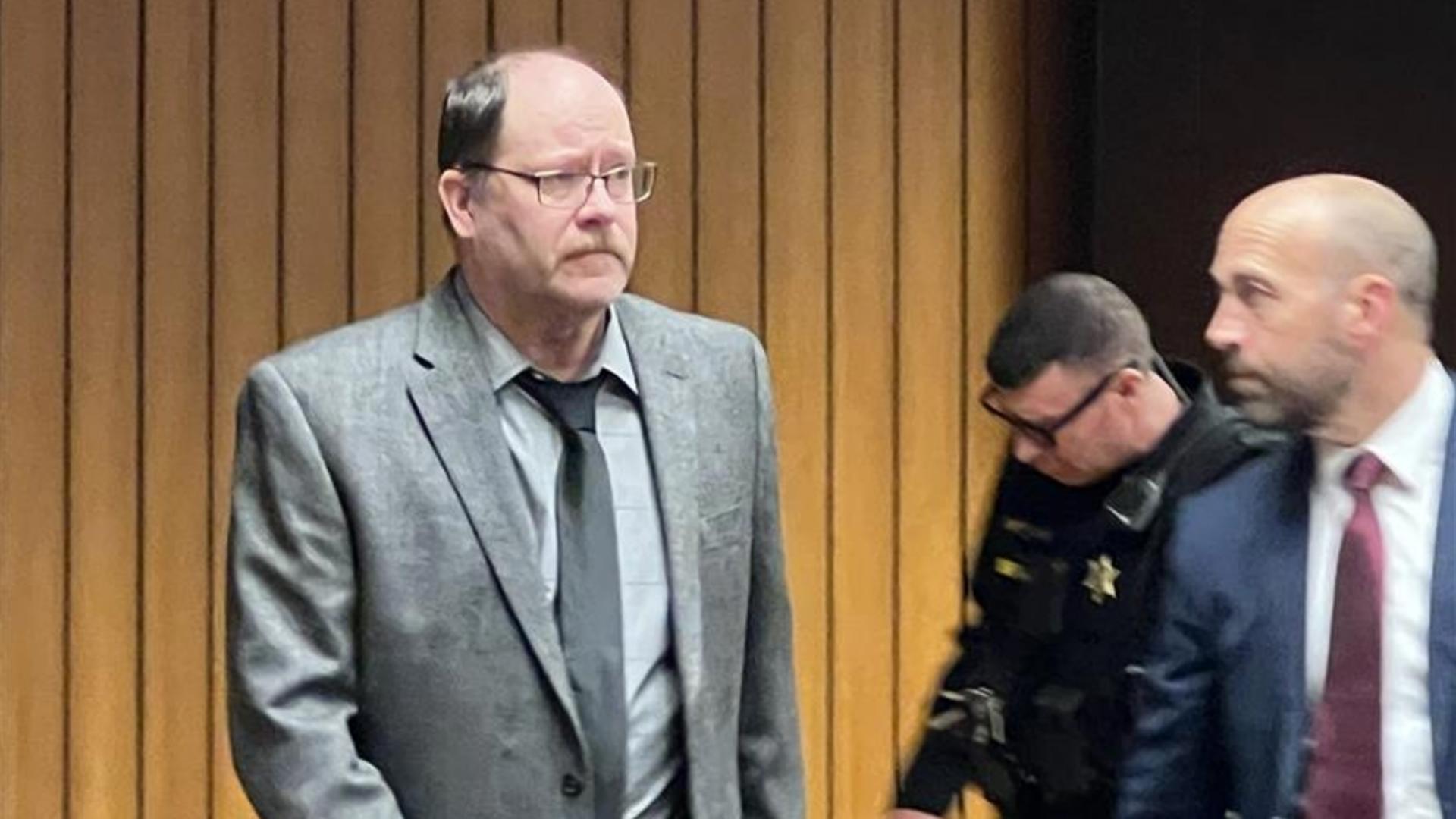 Day 1 of witness testimony in Dale Warner murder trial | wtol.com