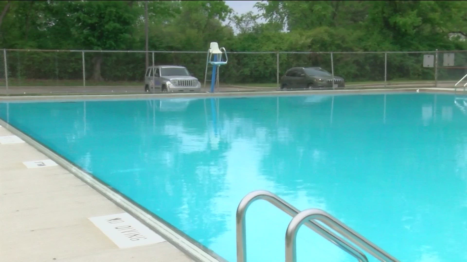 City of Toledo opens pools Saturday, offers swimming lessons