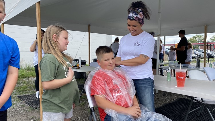 Heavenly Pizza hosts free haircuts for kids event