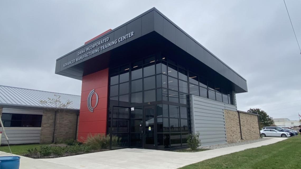 Owens Community College Dana Manufacturing Center - Vimarsana News