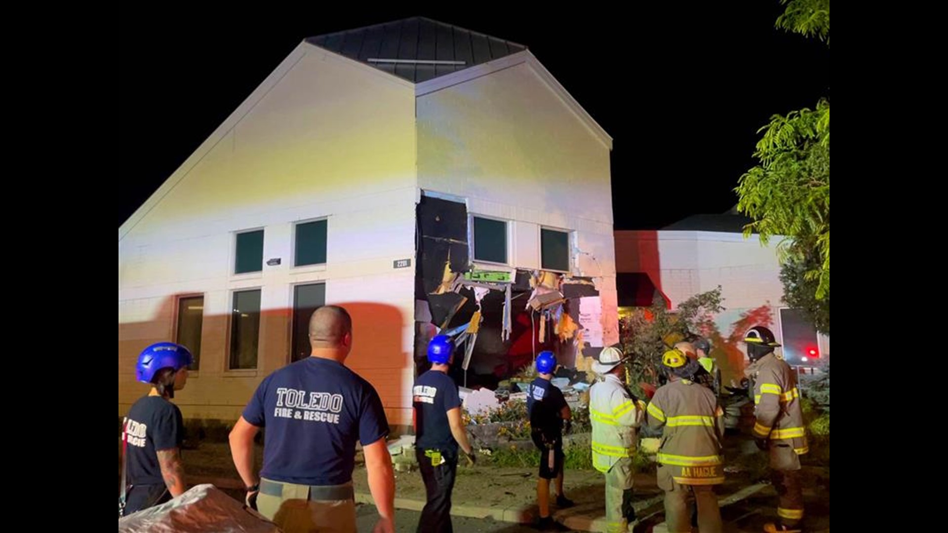 Man crashes into church after fleeing traffic stop | WTOL 11 | wtol.com