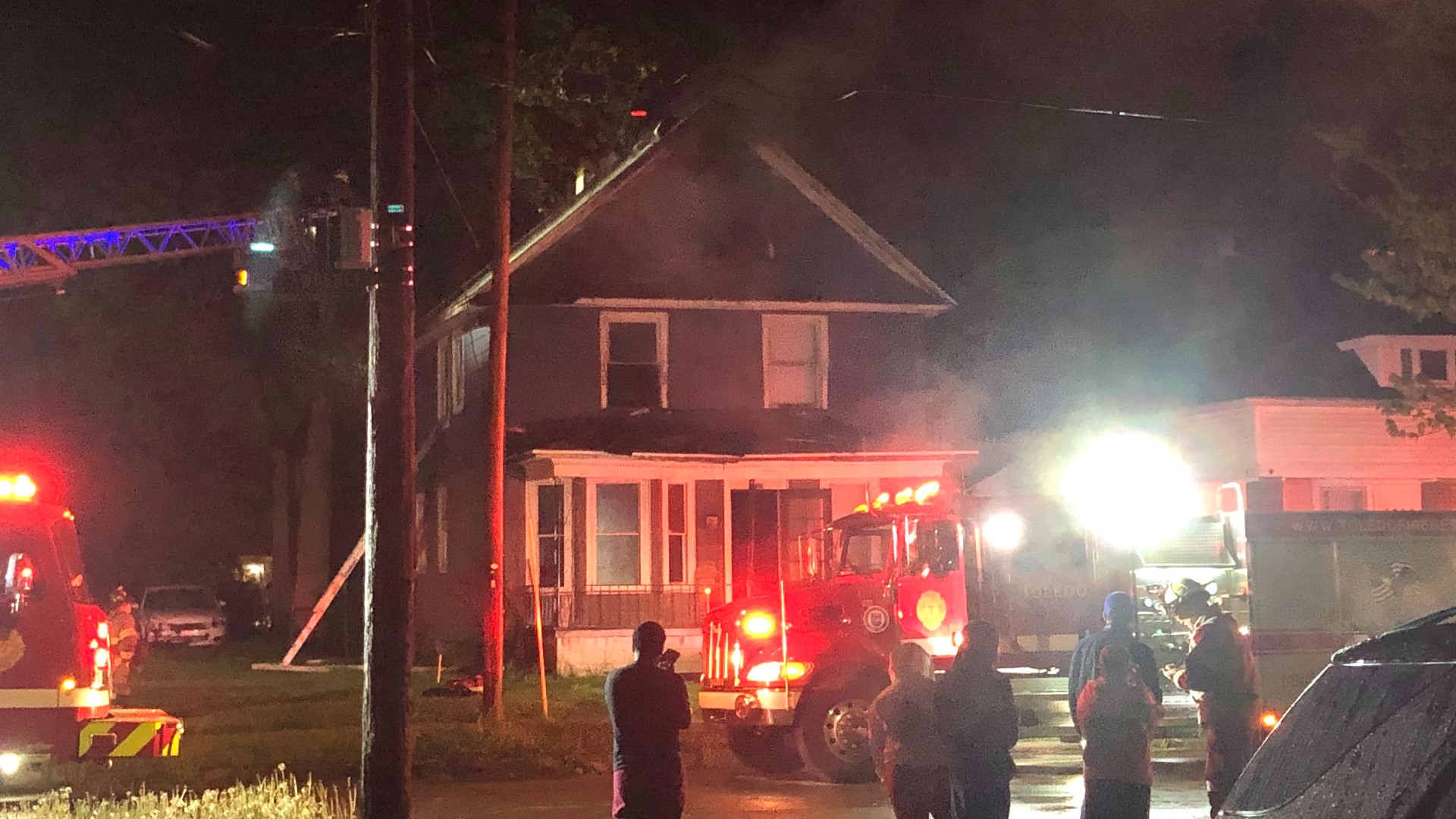 Occupied Central Toledo House Fire | Wtol.com