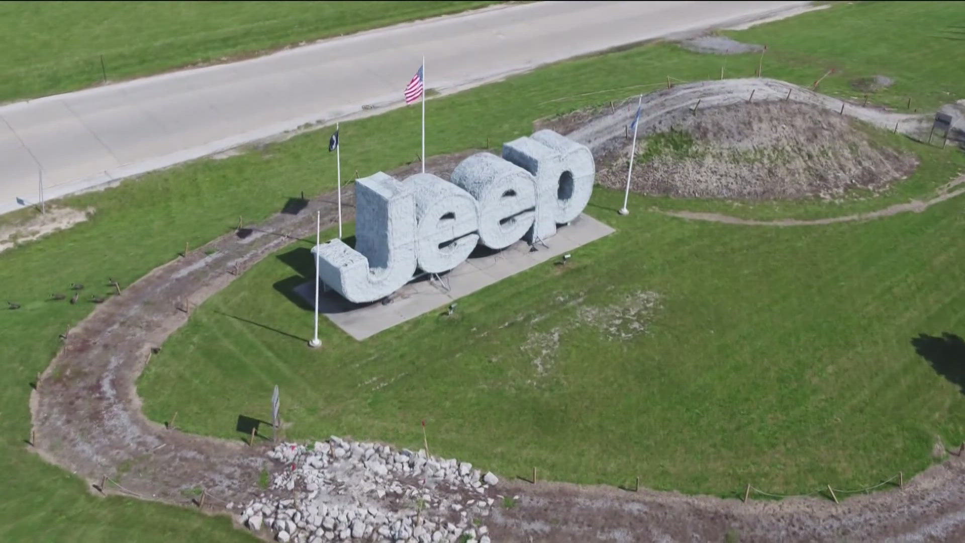 The Lucas County commissioners vowed to offer assistance and workforce training for employees who will be laid off from Mobis and the Toledo Jeep plant.