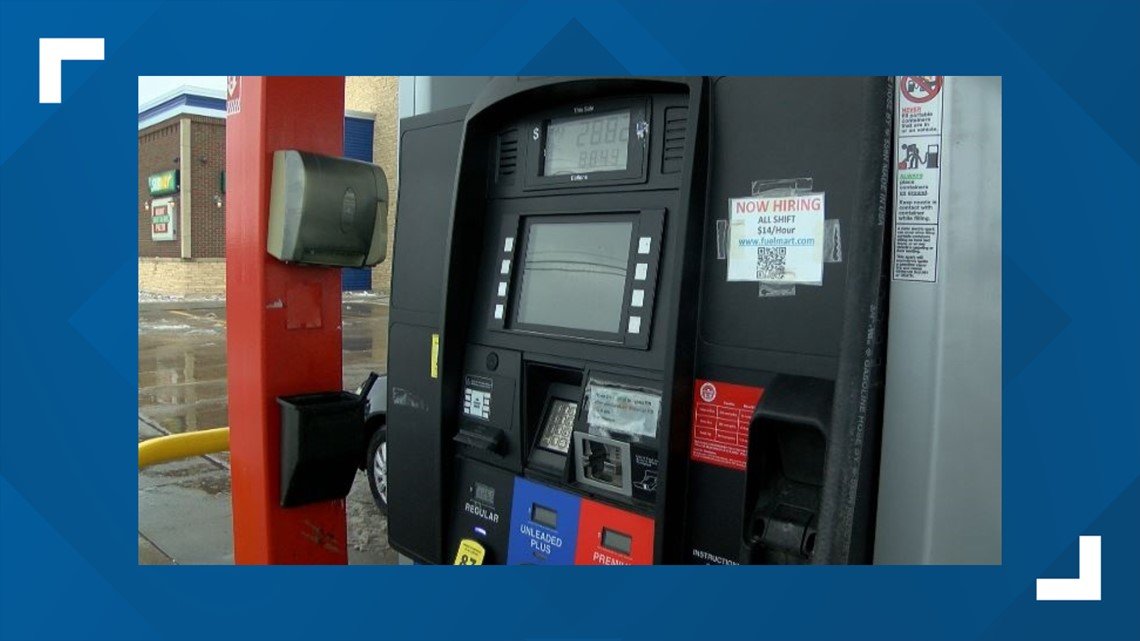 Gas could hit $4 a gallon by May or June - Vimarsana News