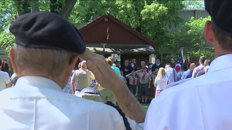 Patriotic ceremony at Sauder Village sees dozens become American citizens