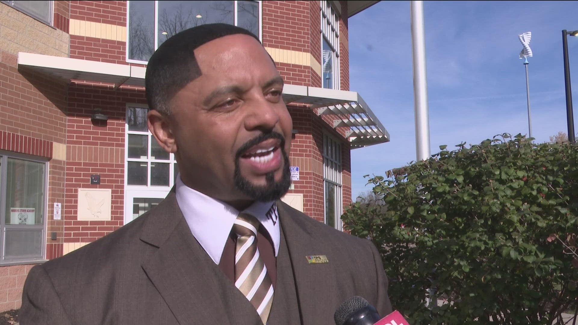 TPS Superintendent Romules Durant explains what Issue 19 means for the district. WTOL 11 reporter Sophia Perricone breaks down the cost for residents.