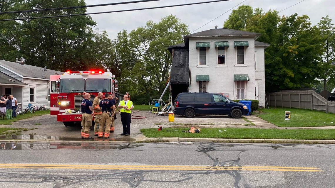 Duplex fire in Defiance sends family to the hospital Tuesday