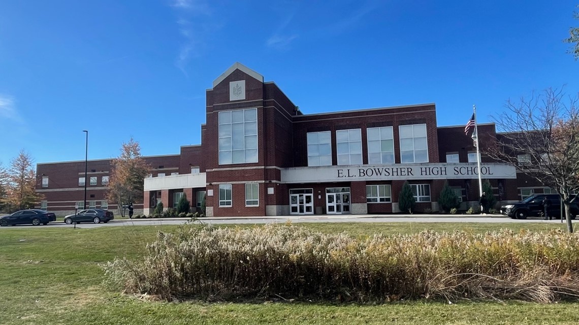 Police respond to Bowsher HS after hoax call | wtol.com