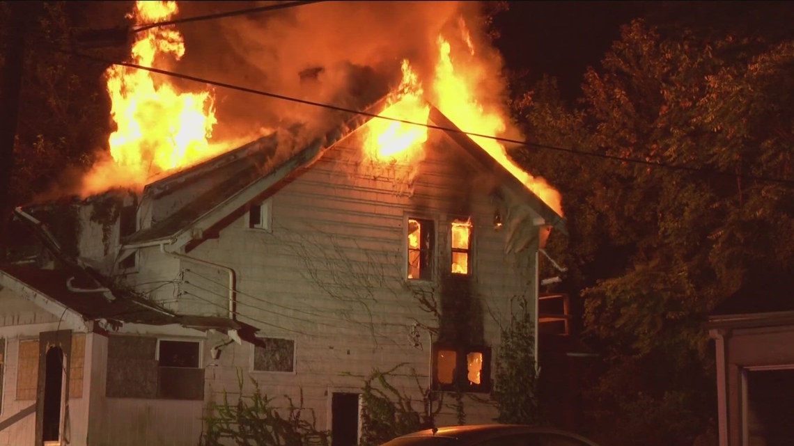 Vacant house a total loss after central Toledo fire | wtol.com