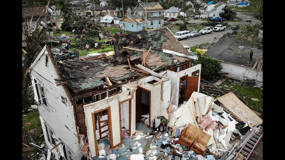 Federal crews to begin assessing tornado damage in Ohio