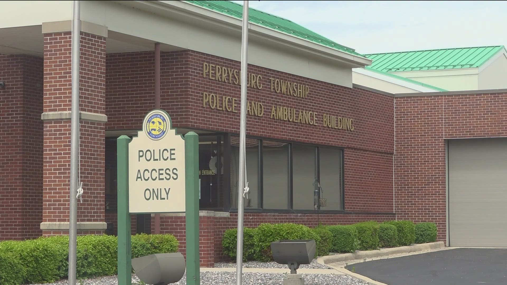 Amazon's new facility in Perrysburg Township will create 150 jobs and give money to schools, but offers no funding for local emergency services.