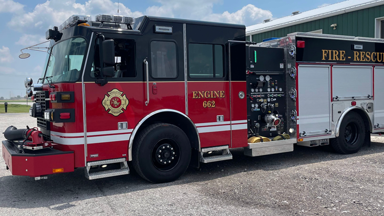 Middleton Twp. Fire Dept. shows off new fire engine | wtol.com