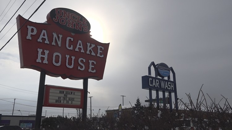 Uncle John's Pancake House moving from long-time Secor Rd. location