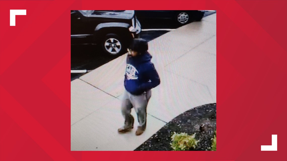 Toledo Police asking for help identifying bank robbery suspect