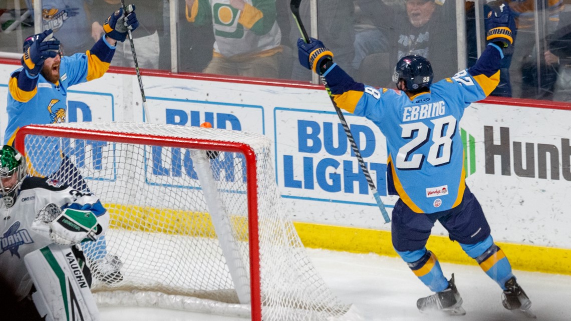 Game day updates: Walleye 5, Cyclones 2 — final
