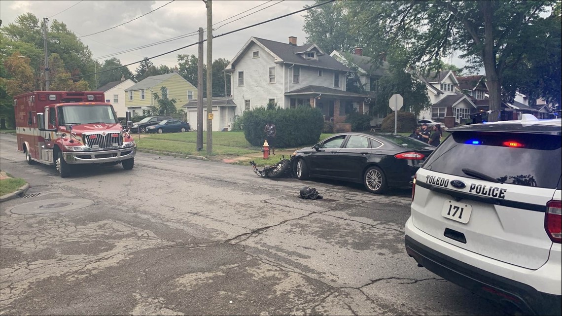 woman dies in motorcycle crash on a rainy Sunday afternoon - Vimarsana News