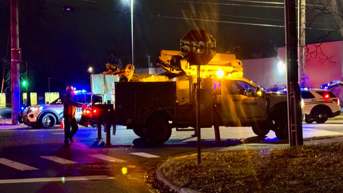 Downed utility pole closes part of roadway in west Toledo after car ...