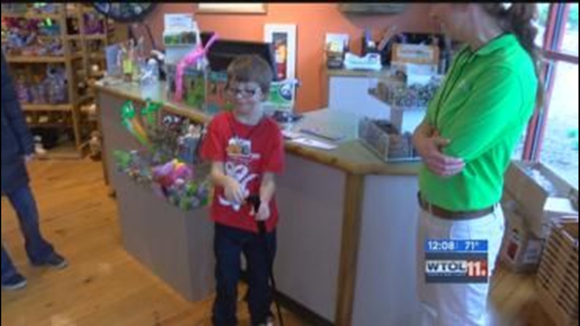 Miracle Kids: Boy with heart defect visits zoo after every hospital stay