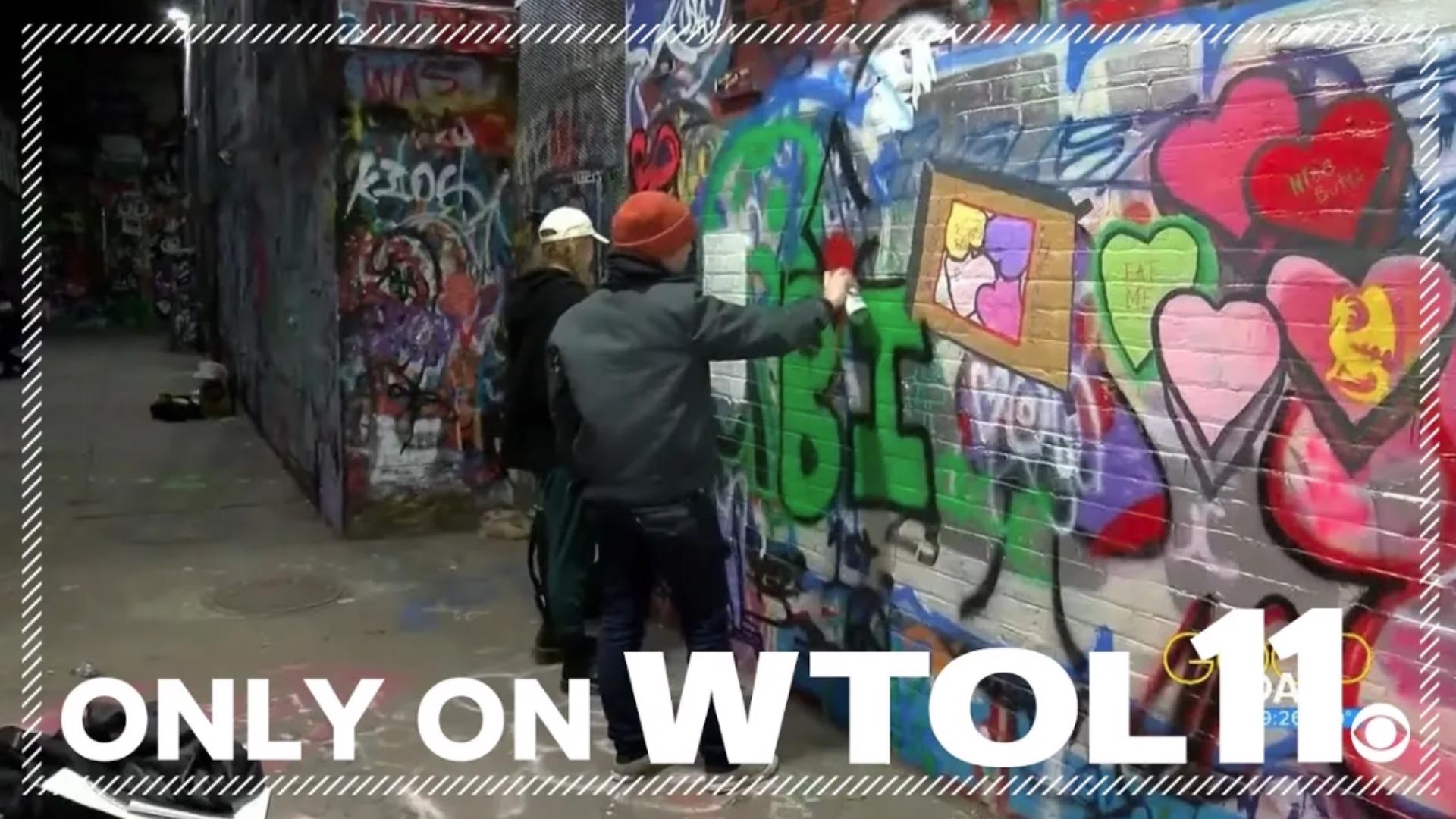 WTOL 11 award-winning photojournalist Joe Cromer takes us to Ann Arbor, where you can find 'Graffiti Alley.'