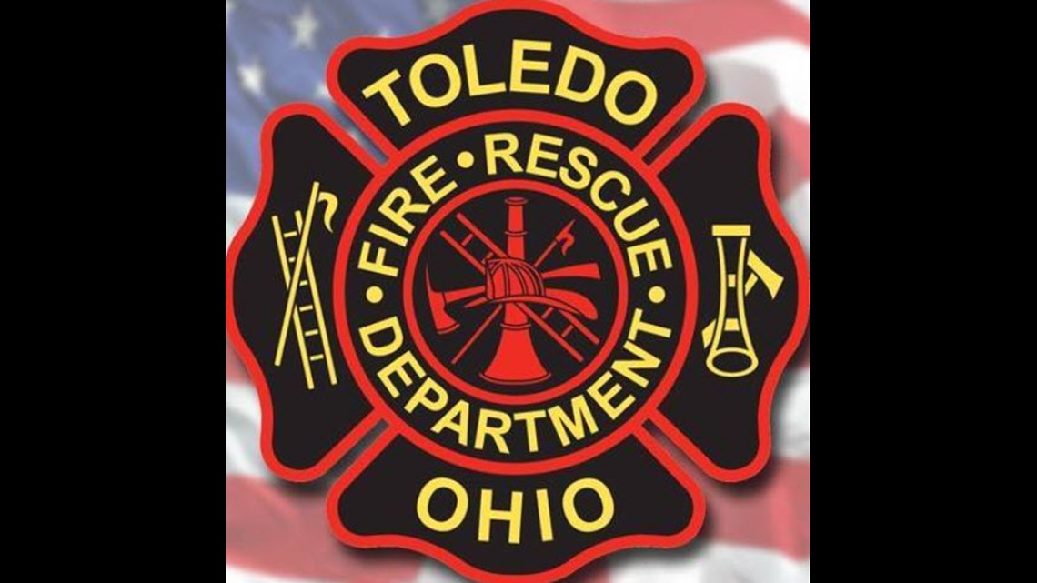 Toledo firefighters battle blaze in their own fire station | wtol.com