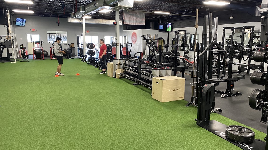 New gym with strongman and powerlifting training Toledo news