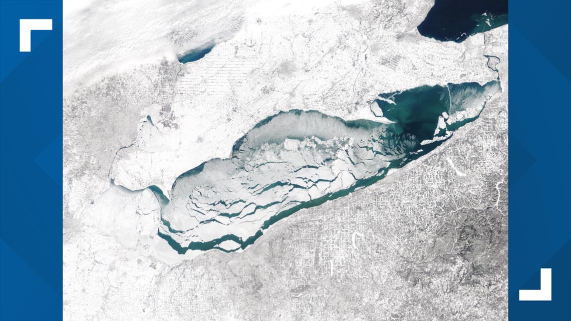 There's no such thing as safe ice': 18 people rescued from Lake Erie ice  floe that broke off near Catawba Island 