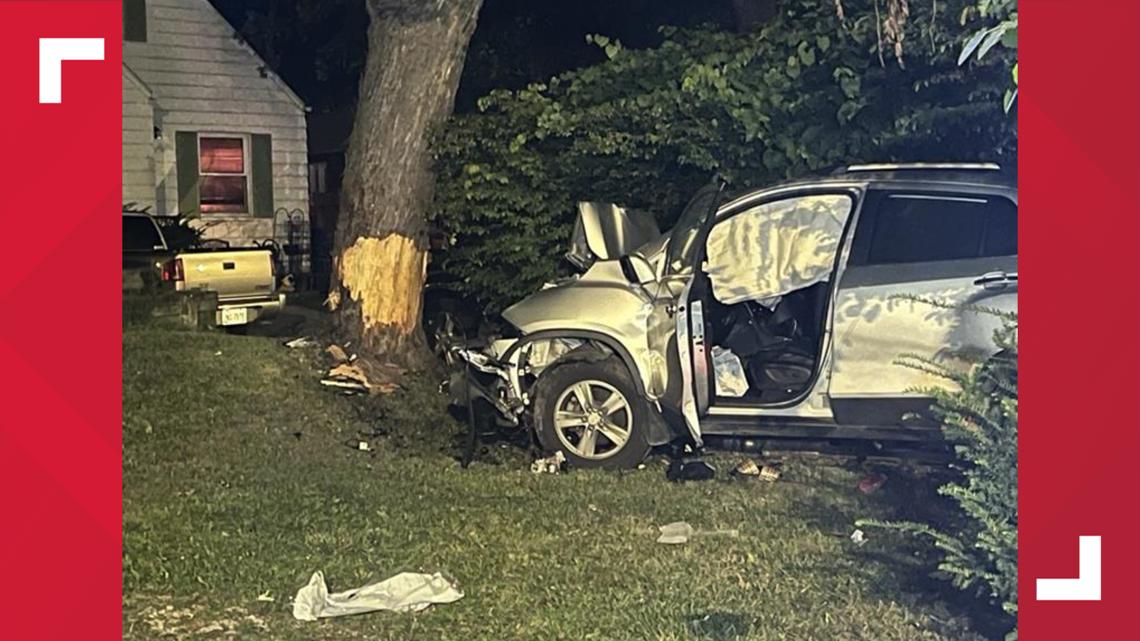 Driver hospitalized after early morning collision with tree in Toledo ...