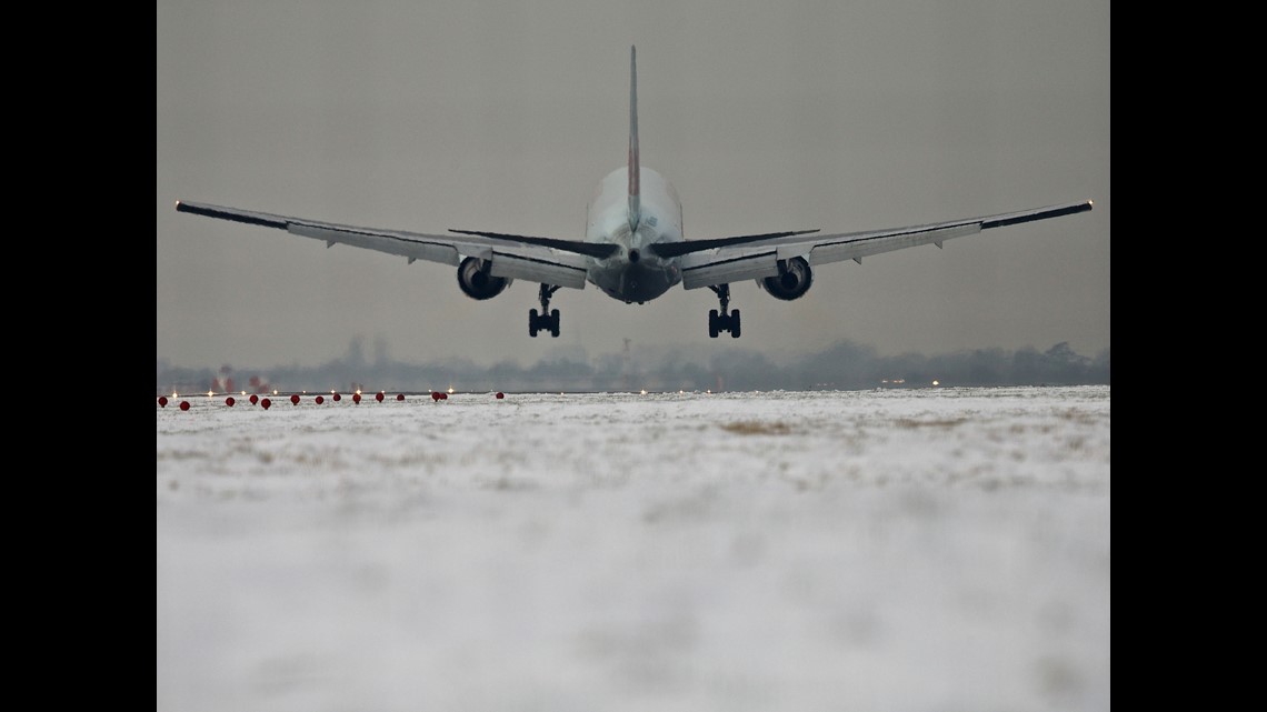 Flights canceled at Toledo Express Airport