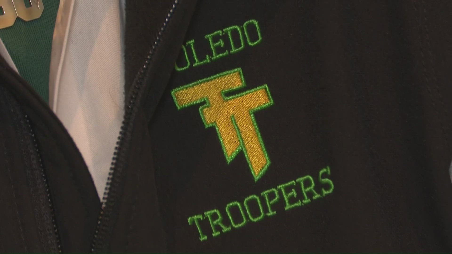 Do you know these women? The Toledo Troopers need your help to honor ...
