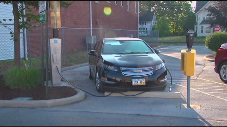 AAA seeing uptick in electric drivers