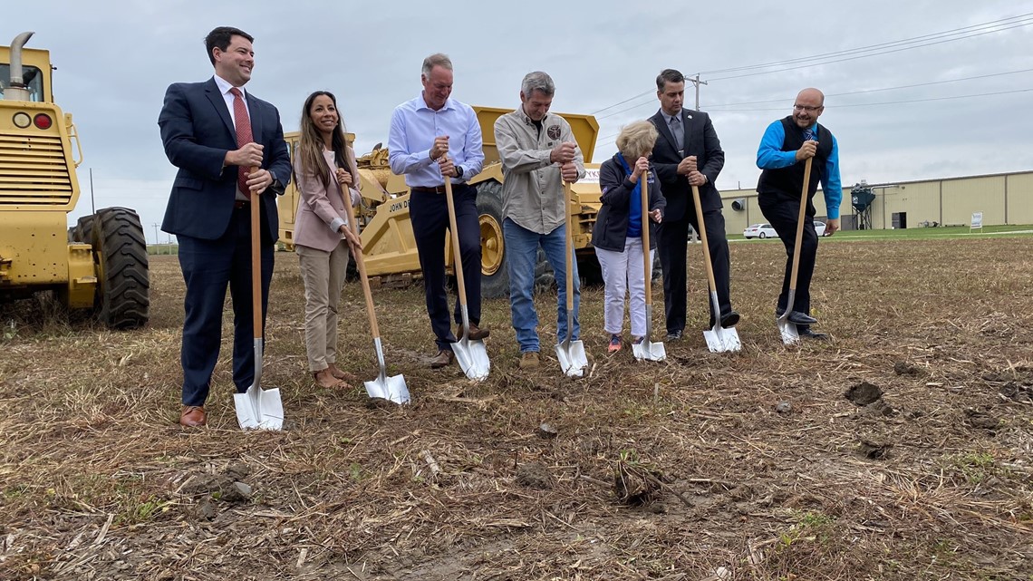 Napoleon breaks ground on future spec building - Vimarsana News