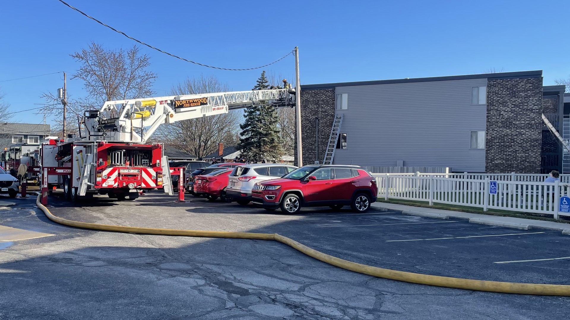 Fire at Rossford apartment building Friday afternoon