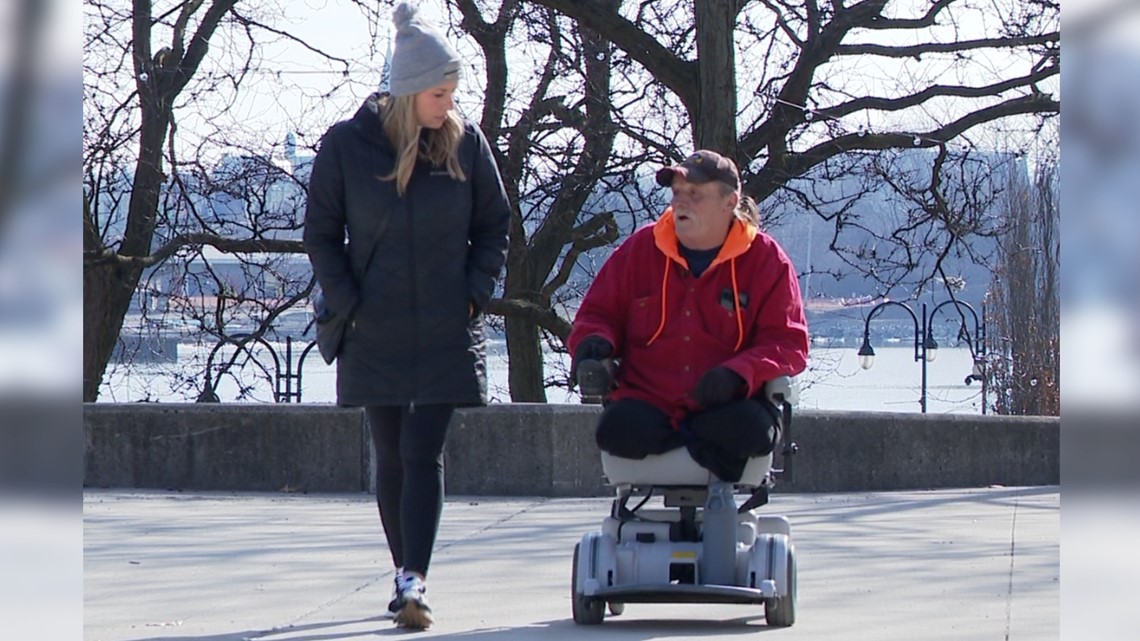 Disabled man describes challenges of navigating downtown Toledo - Vimarsana News