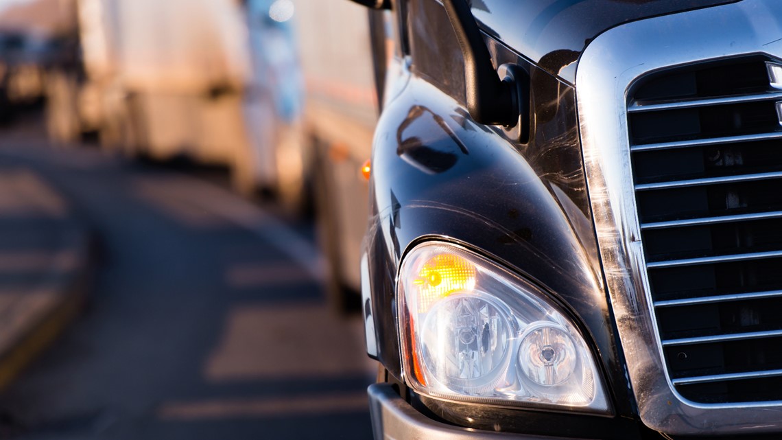 Mack Truck workers in Florida to join strike after rejected deal - Vimarsana News