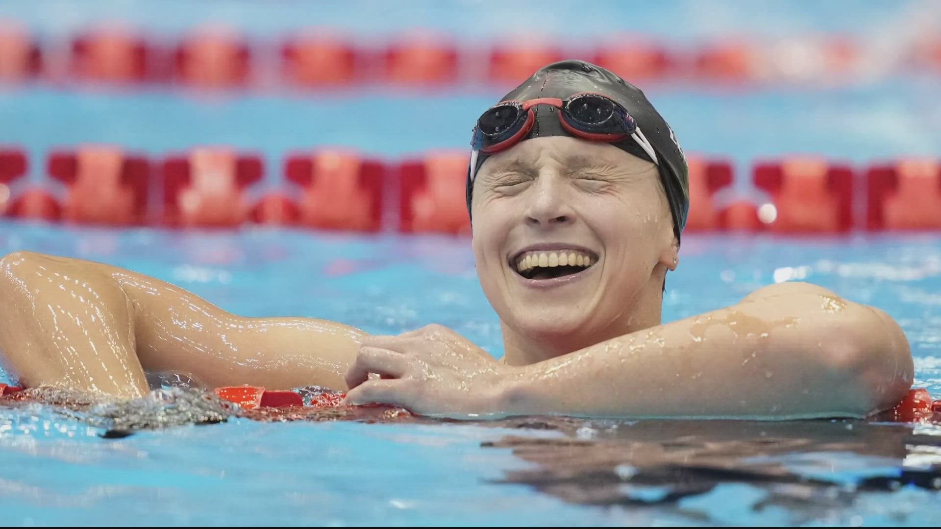 The 26-year-old American won the 800-meter freestyle on Saturday at the world championships to become the first swimmer to win six golds in the same event at worlds.
