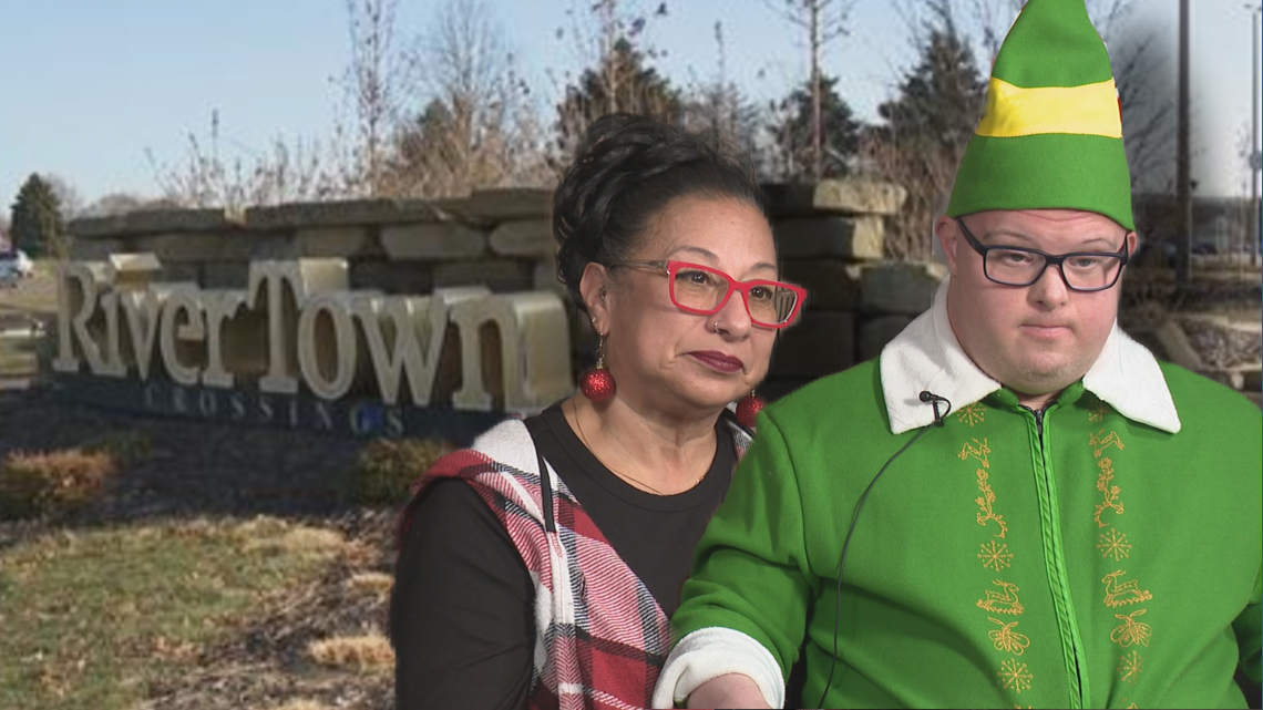 Michigan family nearly kicked out of mall over ‘Elf’ costume hopes to teach acceptance