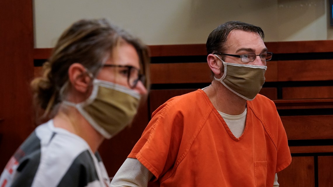 Parents to stand trial in Oxford school shooting case | wtol.com
